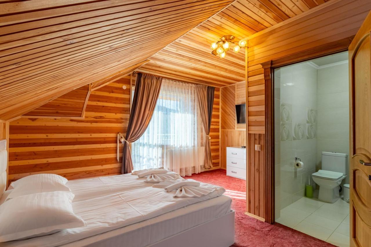 Zeleniy Bir Hotell Bukovel Eksteriør bilde