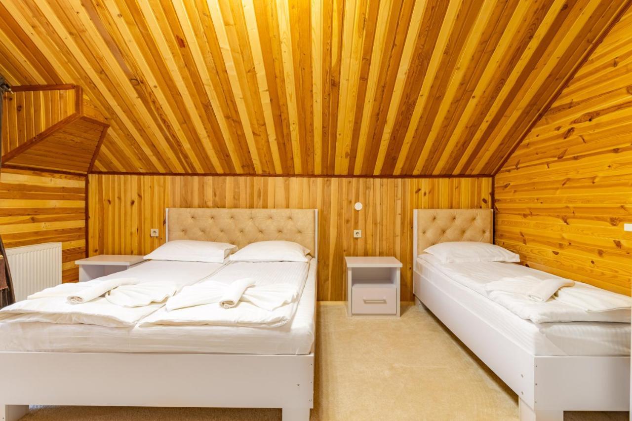 Zeleniy Bir Hotell Bukovel Eksteriør bilde