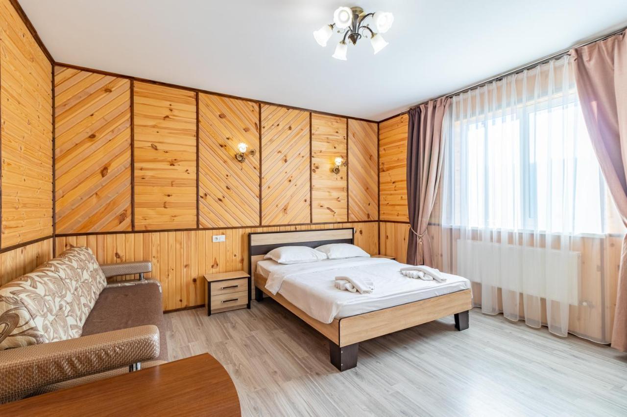 Zeleniy Bir Hotell Bukovel Eksteriør bilde