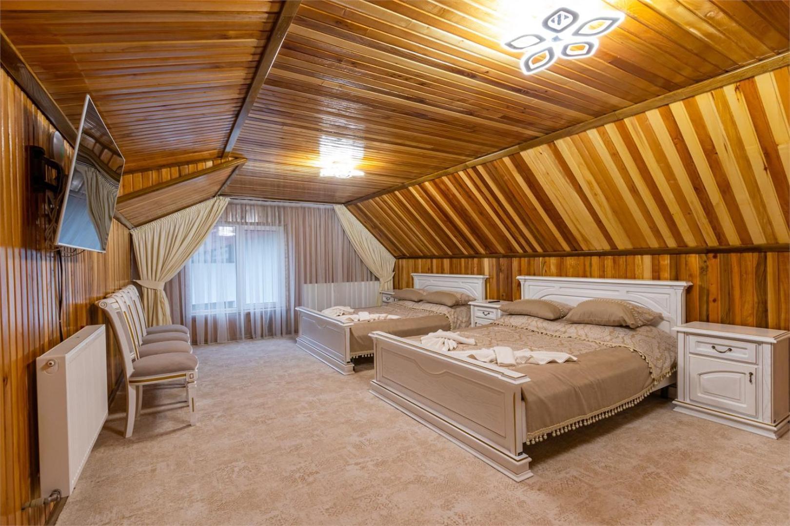 Zeleniy Bir Hotell Bukovel Eksteriør bilde